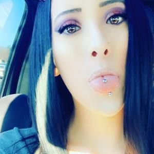 Meet your Posher, Bethany